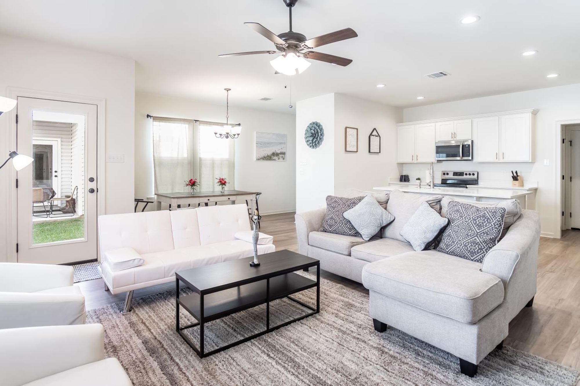 באטון רוז' Luxury Townhome By Lsu Campus מראה חיצוני תמונה
